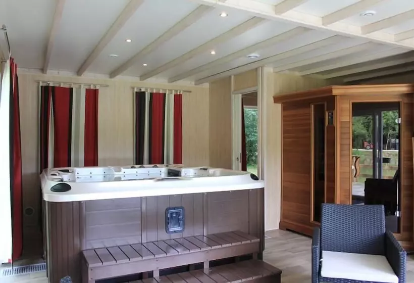 リゾートホテル Les Chalets De La Héronnière