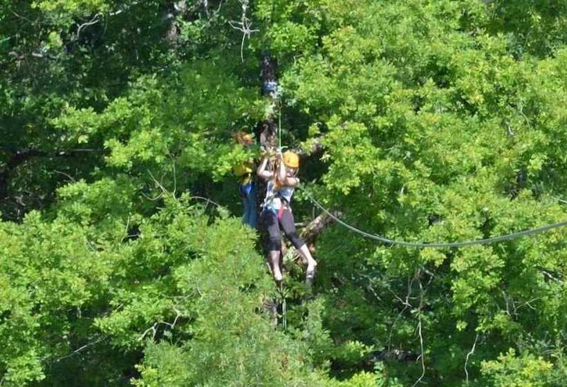 אתר נופש Les Chalets De La Héronnière