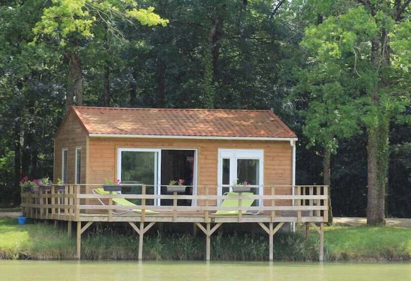 אתר נופש Les Chalets De La Héronnière