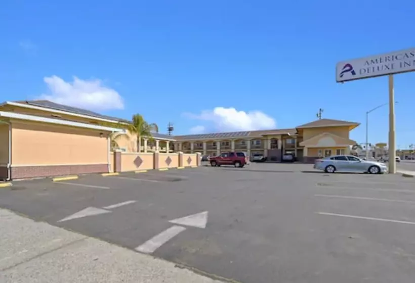 酒店 Americas Deluxe Inn Marysville