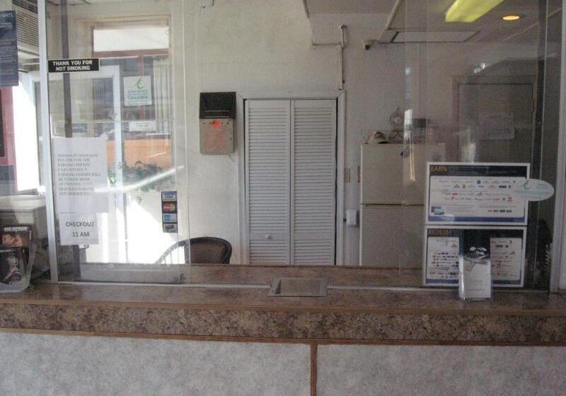 هتل Atlantic Motor Inn Near Boardwalk