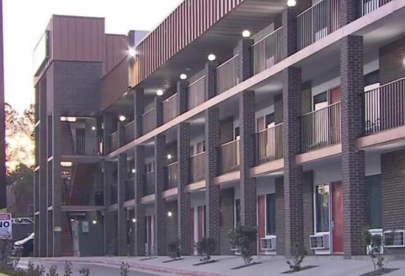 호텔 Red Roof Inn Raleigh Northeast   Downtown