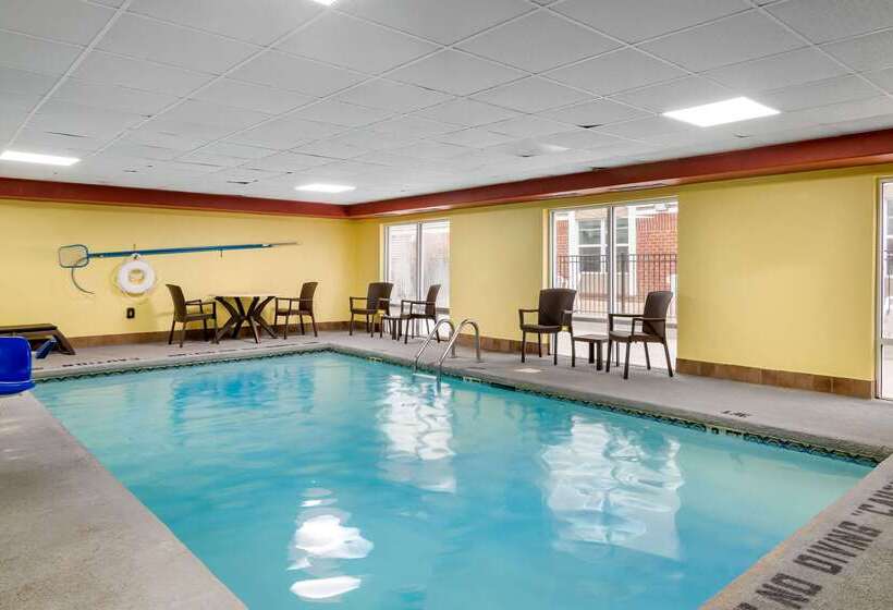 هتل Comfort Inn & Suites Macon North I75