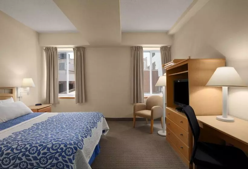هتل Days Inn By Wyndham Philadelphia Convention Center