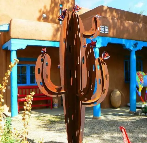 בית מלון כפרי Inger Jirby Gallery & Guest Houses