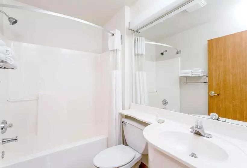 Отель Royal Inn