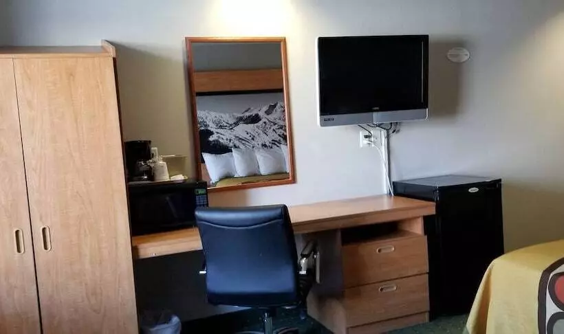 Отель Royal Inn