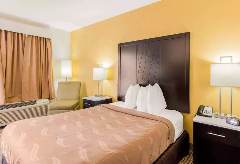 ホテル Quality Inn Trussville I59 Exit 141