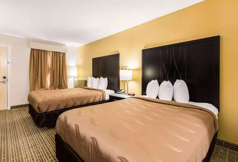 ホテル Quality Inn Trussville I59 Exit 141