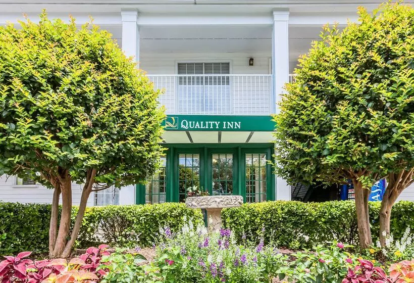 ホテル Quality Inn Trussville I59 Exit 141