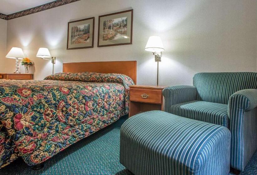 בית מלון כפרי Rodeway Inn