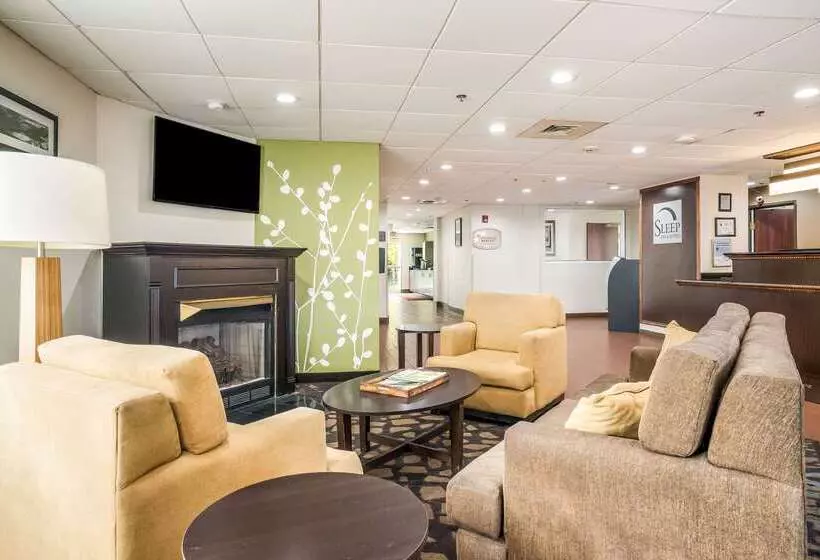 هتل Sleep Inn & Suites Jacksonville Near Camp Lejeune