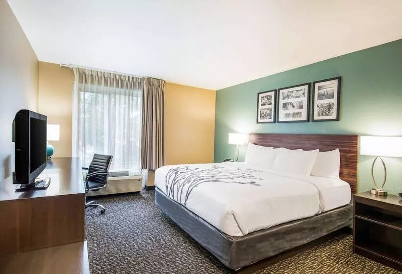 Отель Sleep Inn & Suites