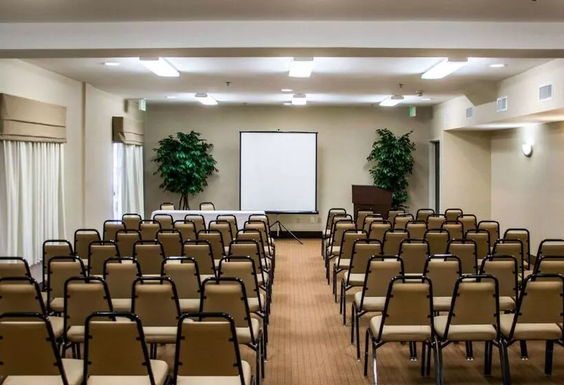 בית מלון כפרי Sleep Inn & Suites Pineville  Alexandria