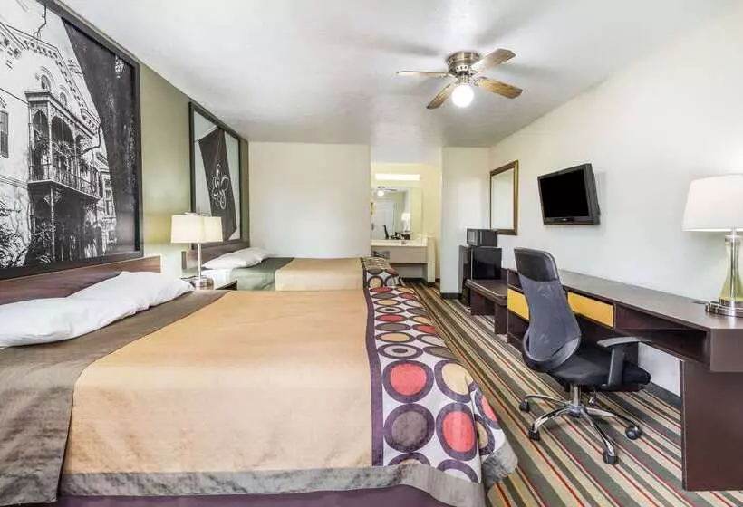 Отель Super 8 By Wyndham Brookhaven