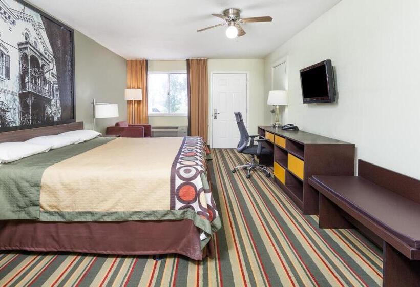 فندق Super 8 By Wyndham Brookhaven