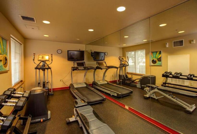 Отель Towneplace Suites Colorado Springs