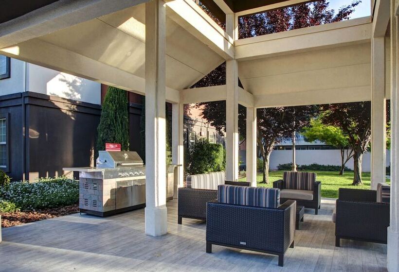 فندق Towneplace Suites Fresno