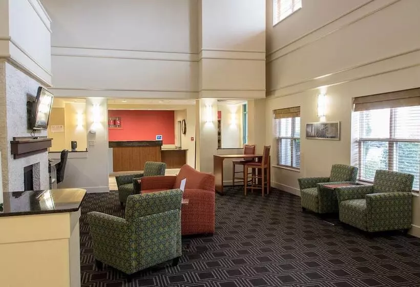 هتل Towneplace Suites By Marriott Lafayette