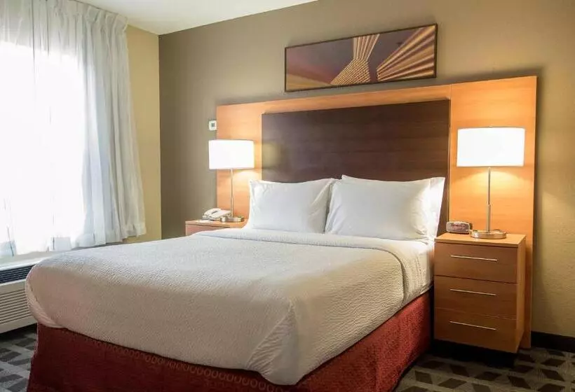 هتل Towneplace Suites By Marriott Lafayette