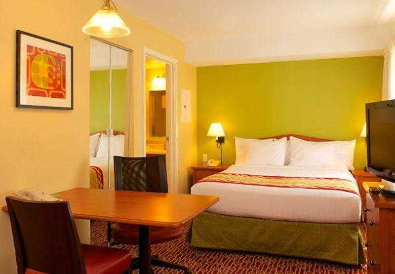 فندق Towneplace Suites By Marriott Seattle Southcenter