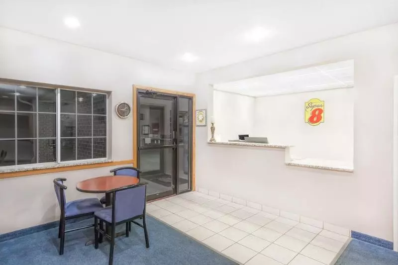 汽车旅馆 Forest City Inn