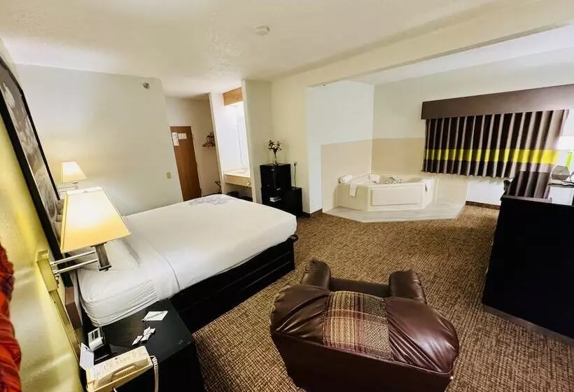 汽车旅馆 Forest City Inn