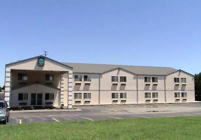 מוטל Highland Inn Peculiar