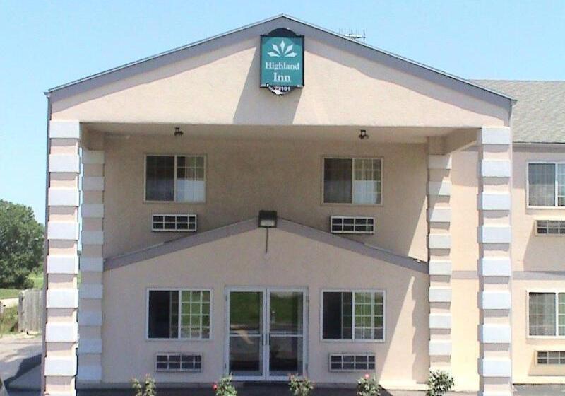 فندق على الطريق Highland Inn Peculiar