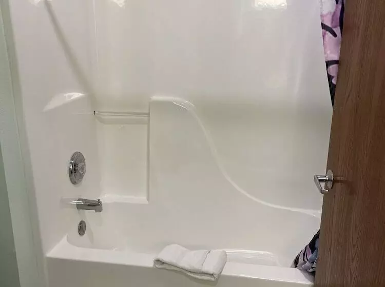 מוטל Highland Inn Peculiar