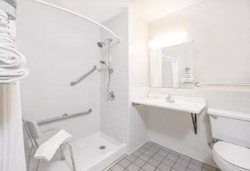 مُتل I M Hotel By Timberlake