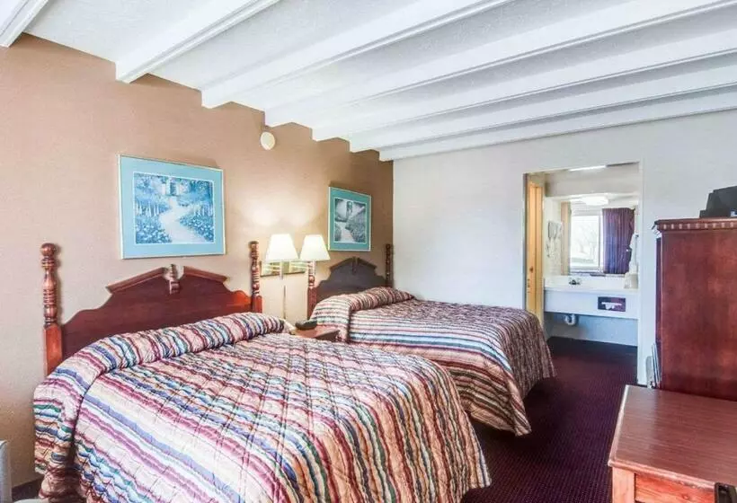 Мотель Rodeway Inn Galax Highway 58
