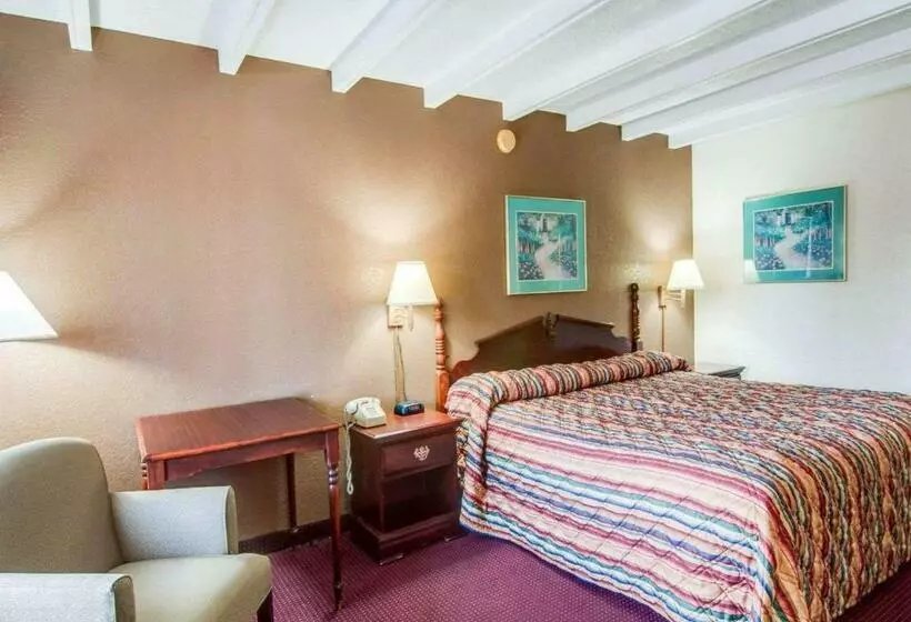 Мотель Rodeway Inn Galax Highway 58