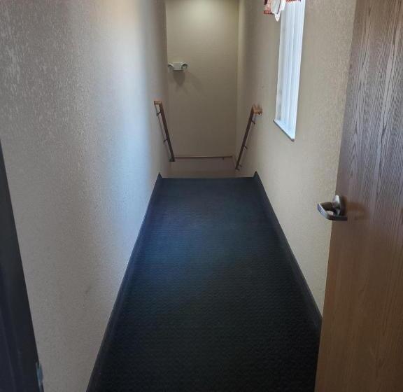 汽车旅馆 Super 7 Inn Tecumseh