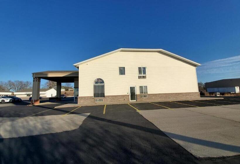 汽车旅馆 Super 7 Inn Tecumseh