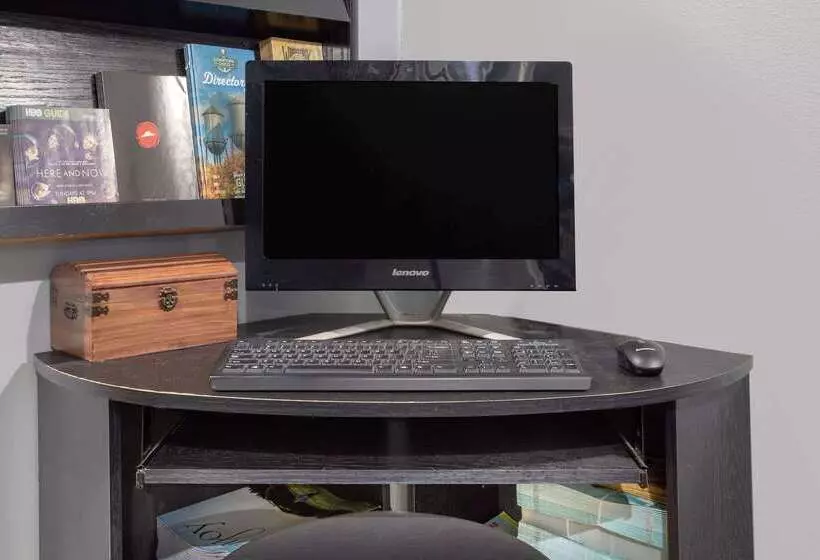 汽车旅馆  Super 8 By Wyndham Chico