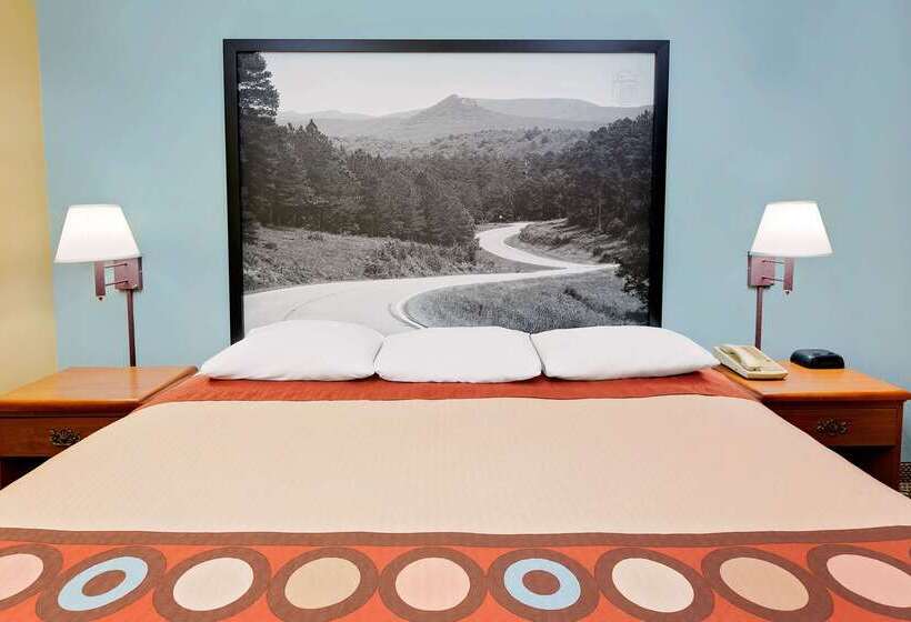 فندق على الطريق Super 8 By Wyndham Hazen