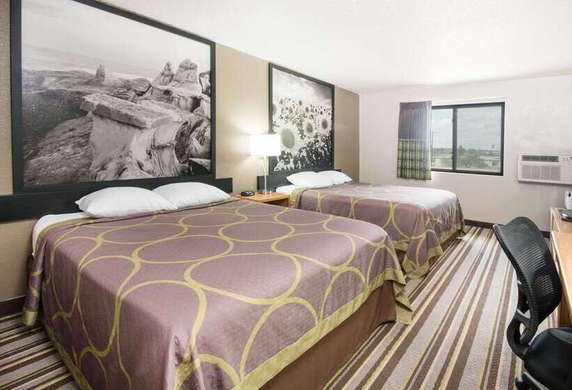 Motel Super 8 By Wyndham Jamestown