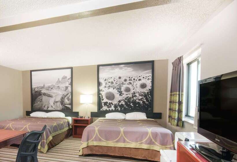 Motel Super 8 By Wyndham Jamestown