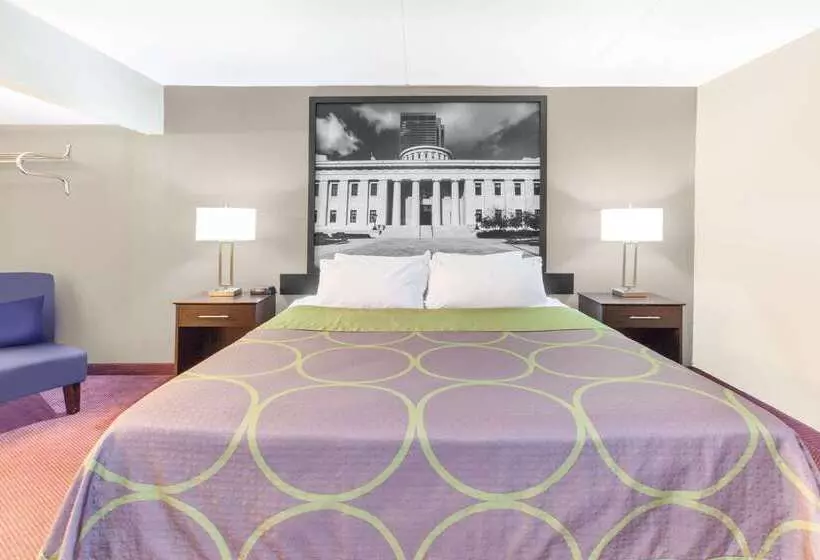 Motel Super 8 By Wyndham Millbury/toledo