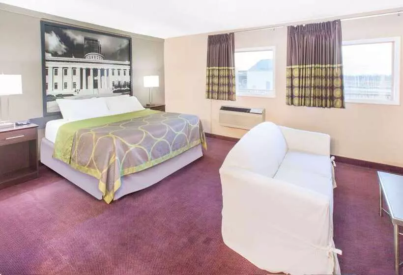 Motel Super 8 By Wyndham Millbury/toledo