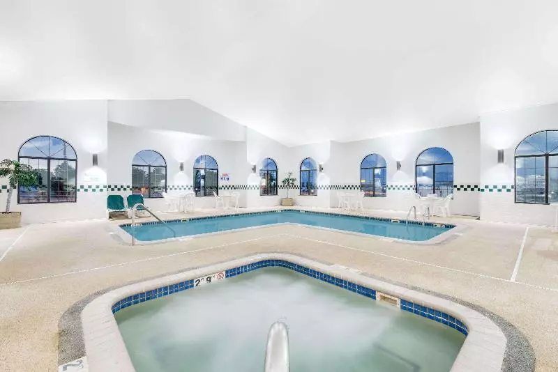 Мотель Super 8 By Wyndham Sisseton