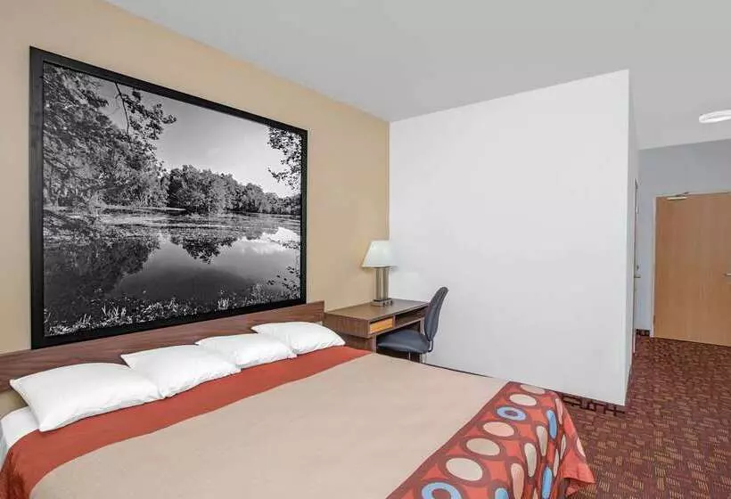 汽车旅馆 Super 8 By Wyndham Three Rivers