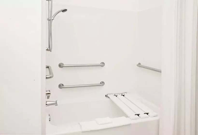 汽车旅馆 Super 8 By Wyndham Three Rivers