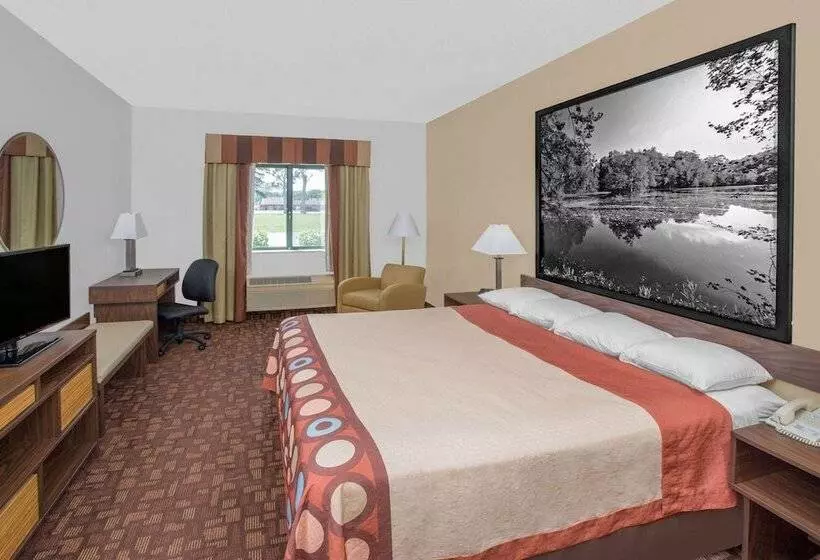 汽车旅馆 Super 8 By Wyndham Three Rivers