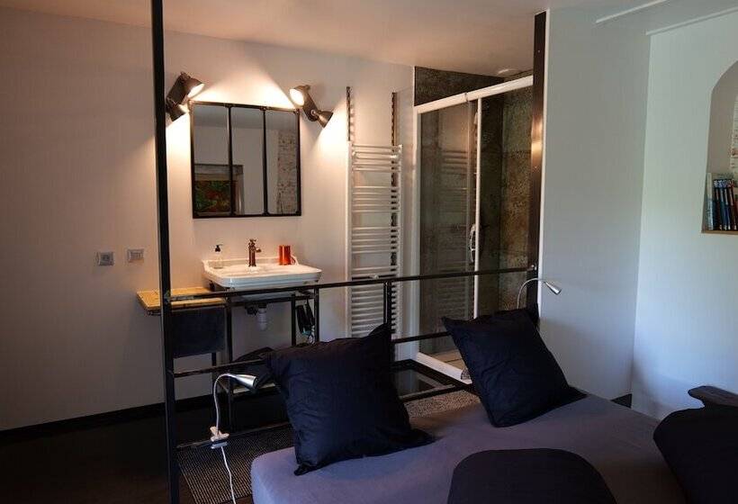 Bed and Breakfast Chambres D Hotes A L Ombre Du Saule