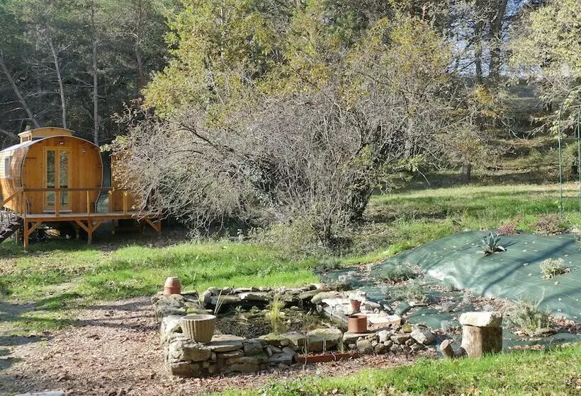 Aamiaismajoitus (B&B) Chambres D Hotes A L Ombre Du Saule