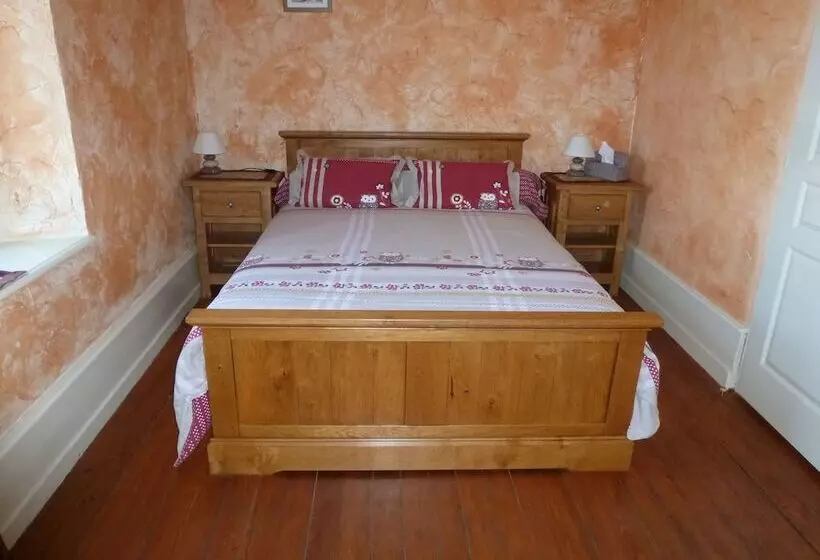 Aamiaismajoitus (B&B) Les Cigales Chambre D Hote