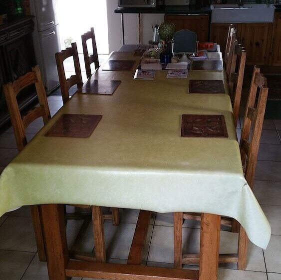 مبيت وإفطار Les Tisserands