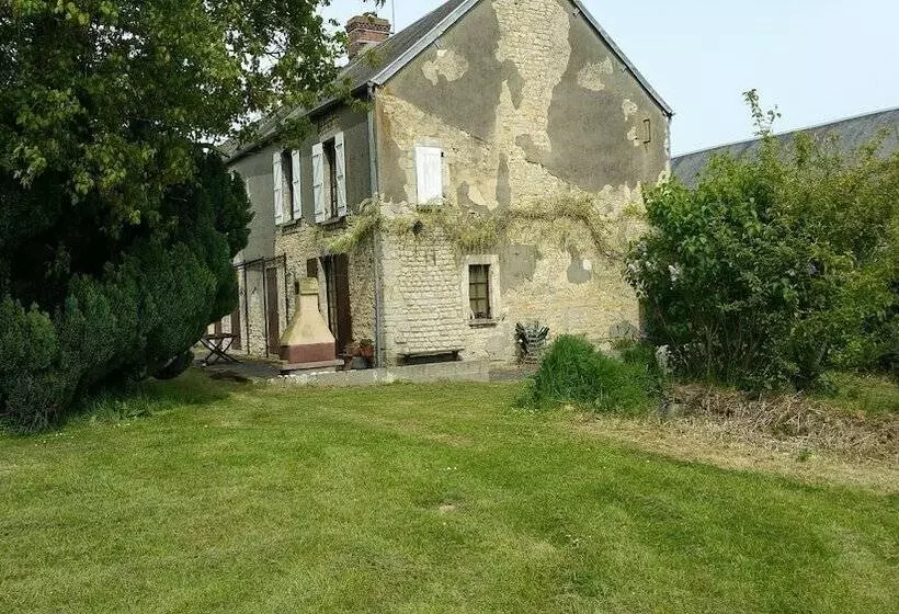 ベッドアンドブレックファースト Les Tisserands